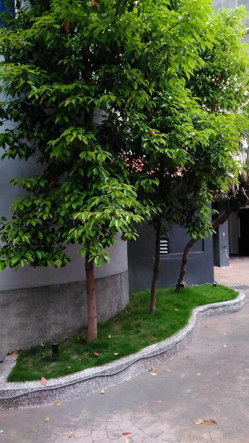 Michelle Motel Taichung Bagian luar foto